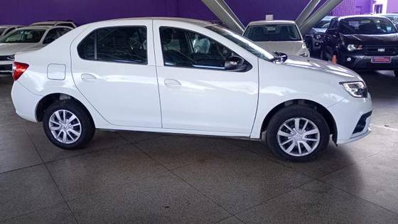 RENAULT LOGAN 1.0 12V SCE FLEX ZEN MANUAL RENAULT LOGAN 1.0 12V SCE FLEX ZEN MANUAL